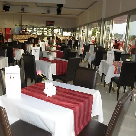 Готель Nova Beach Hotel Side -